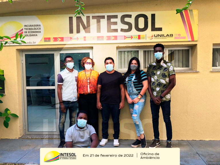 Encontro presencial com voluntários